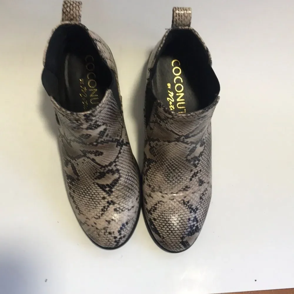 Coconuts by Matisse Snake Print Ankle Boots 7.5